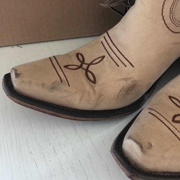 Junk Gypsy Boots - Picture 3 of 4